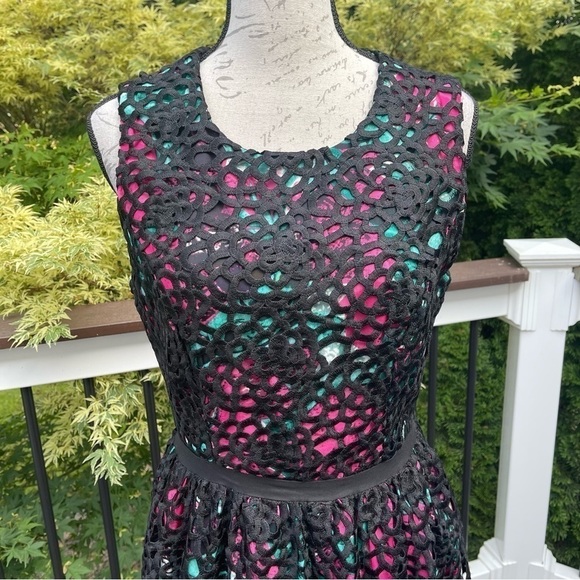 ANTHROPOLOGIE Wolven Black Crochet Lace "Terrace Sheath Dress" Size 8 - Picture 8 of 15